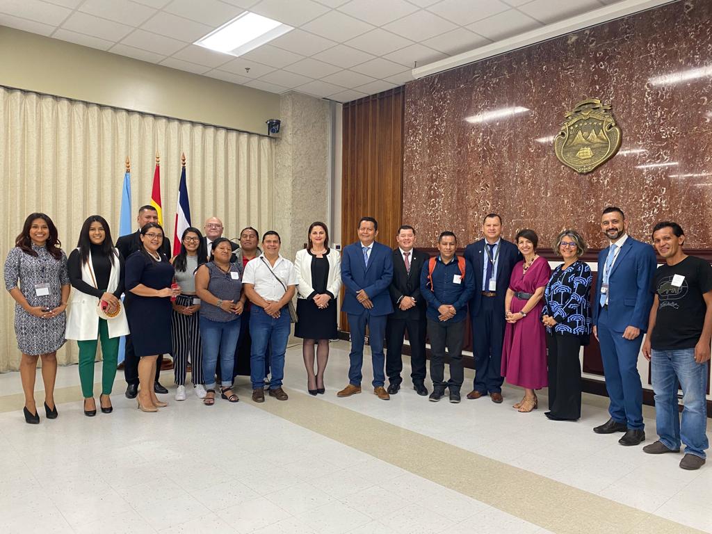 Pueblos indígenas construyen junto a Poder Judicial política de acceso a la justicia con el ...